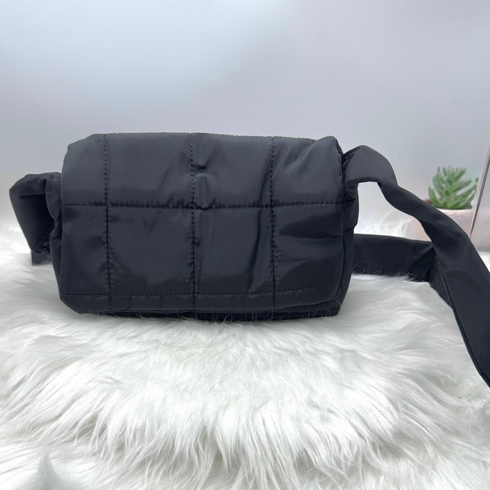 Women’s Black Puffer Shoulder Bag